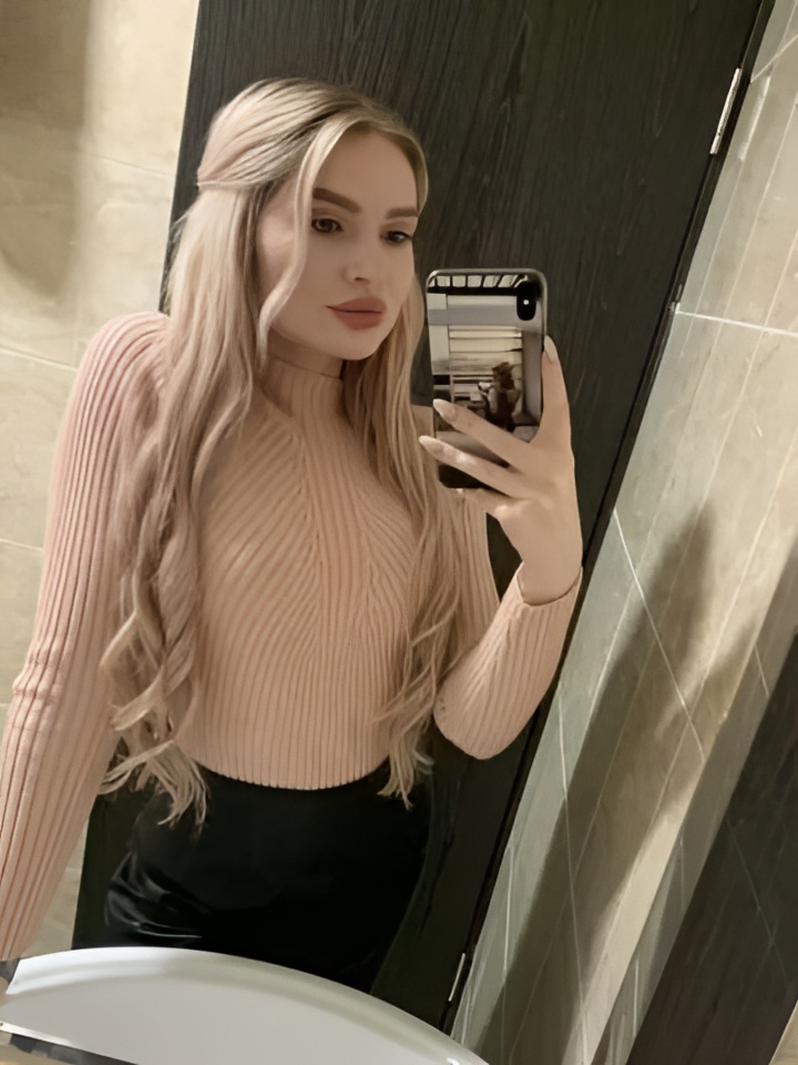 Гелена привлекательная девушка из Новокуйбышевска цена от 4000 руб