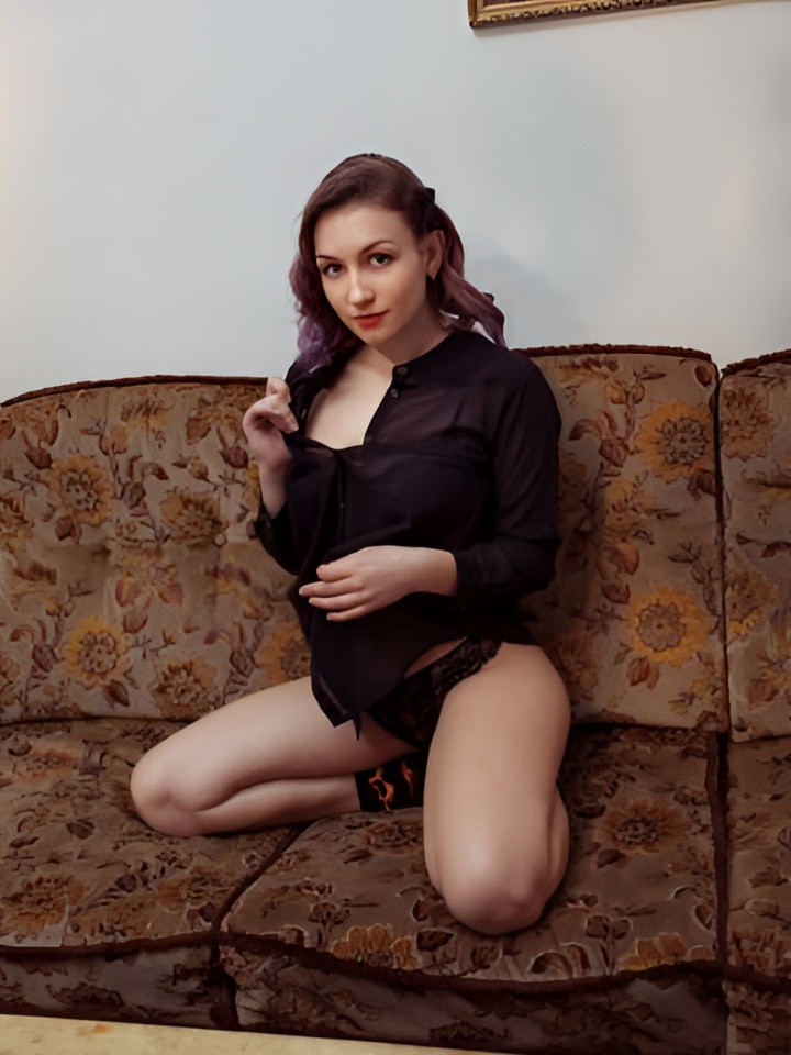 Индивидуалка Каролина, доступна для личного знакомства от 10000 руб