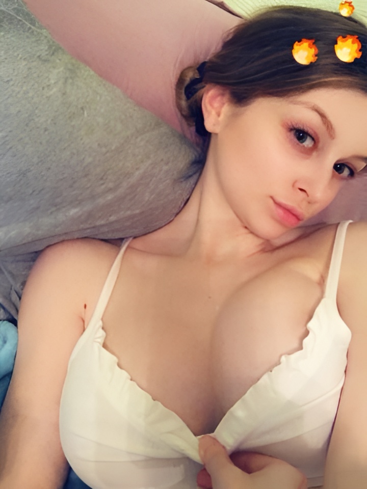 Катенька привлекательная девушка из Новокуйбышевска цена от 3000 руб