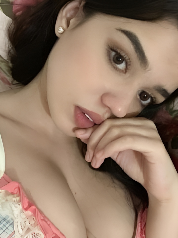 Моника привлекательная девушка из Новокуйбышевска цена от 2500 руб