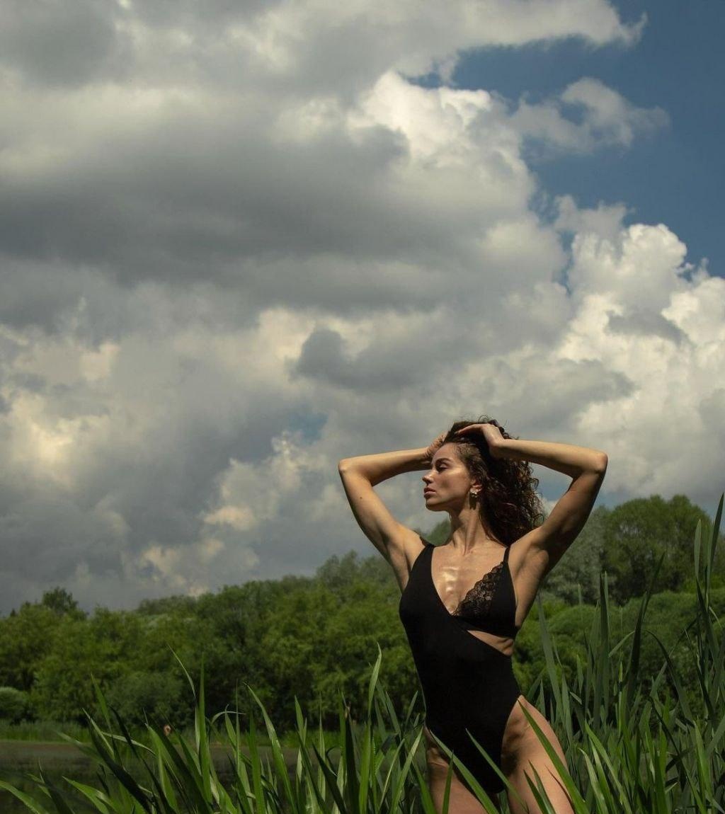 Стелла привлекательная девушка из Новокуйбышевска цена от 4000 руб