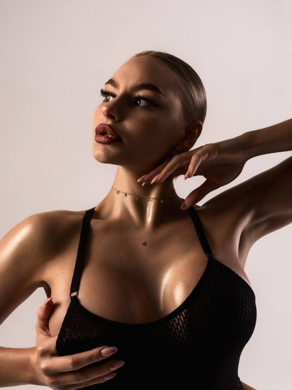 Лейла из Новокуйбышевска